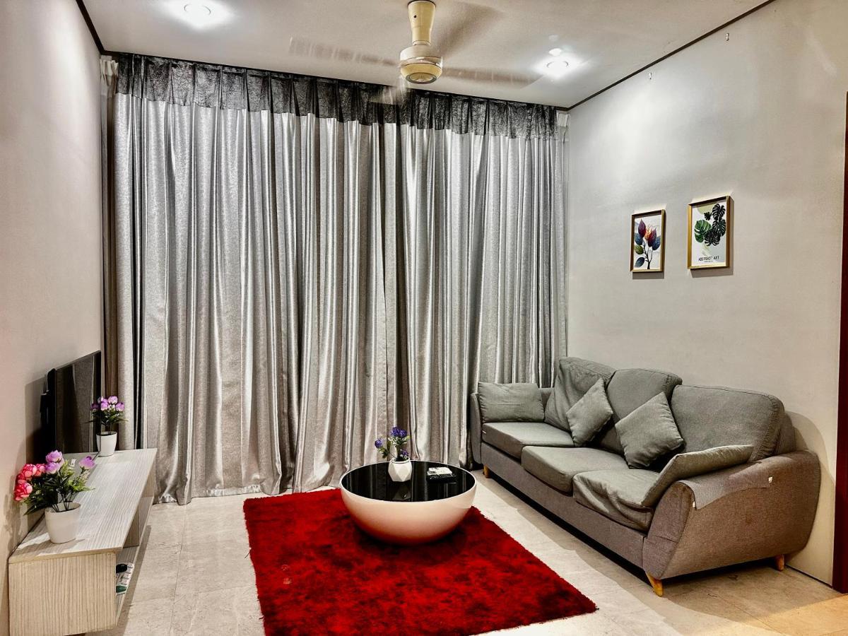 Soho Suites Klcc By Sky Multilink 쿠알라룸푸르 외부 사진