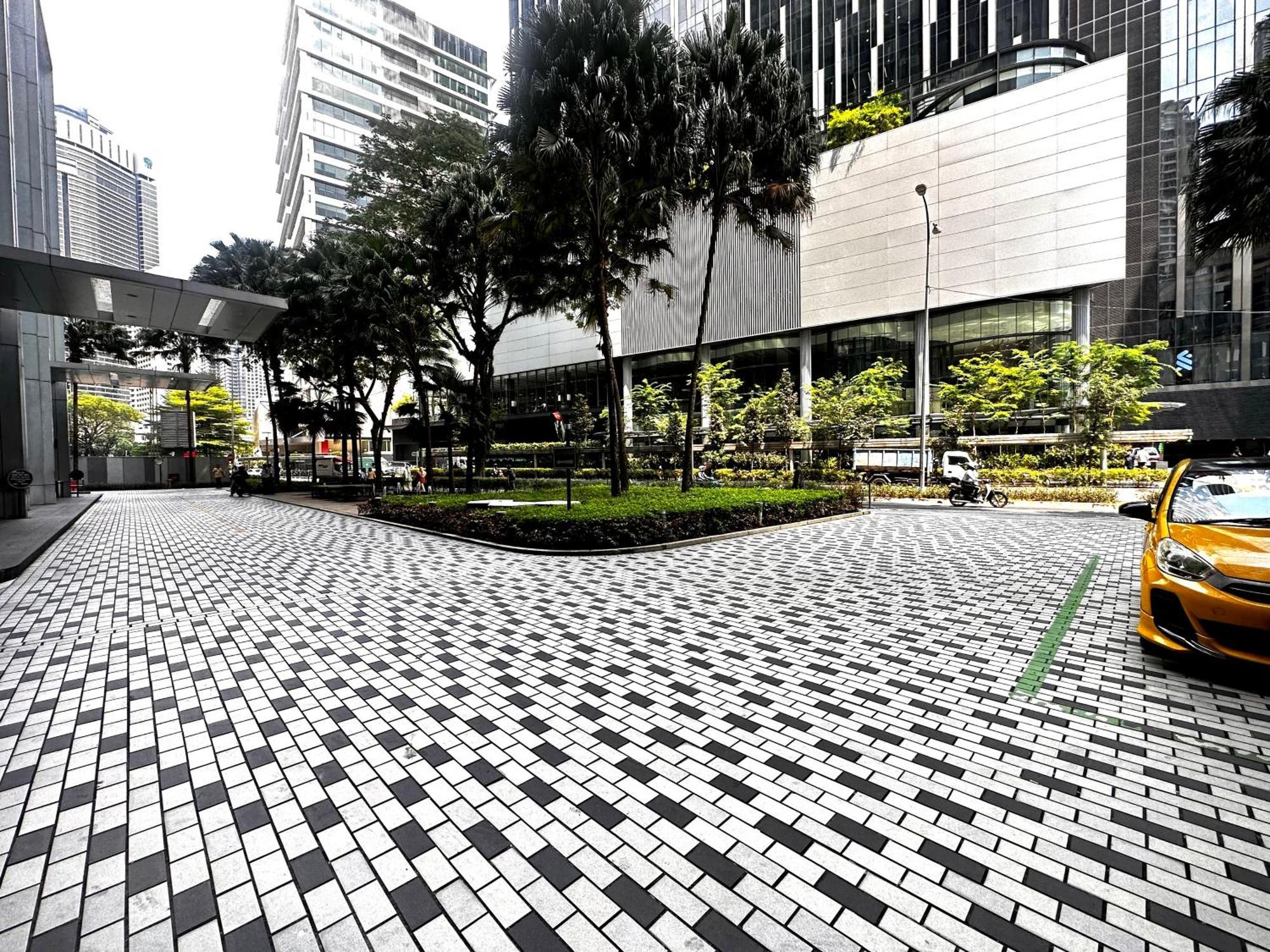 Soho Suites Klcc By Sky Multilink 쿠알라룸푸르 외부 사진